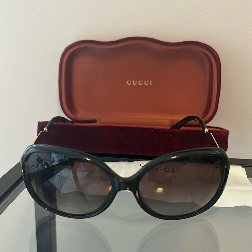 Gucci sunglasses